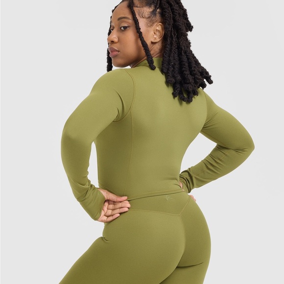 Oner Active Timeless Crop Jacket Olive Green - Picture 2 of 7